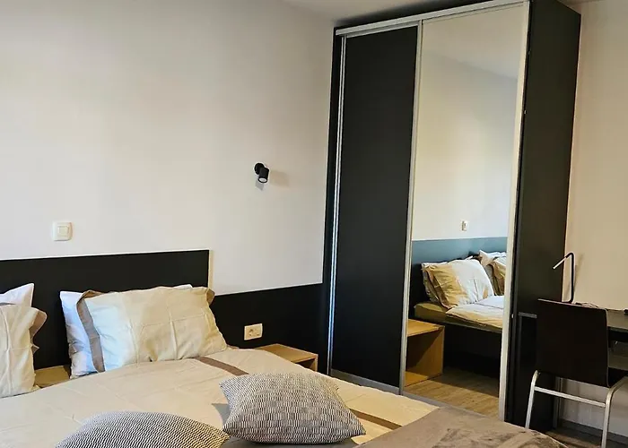 Laguna 33 דירה *