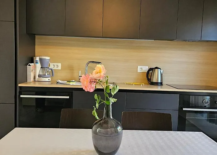 דירה Laguna 33 *